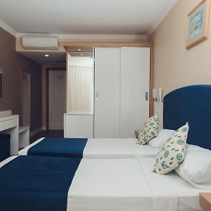 Comfort Queen Room